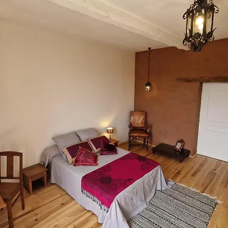 Aux Roses De Cedres Savane 3* Salvagnac