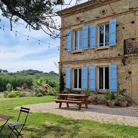 Bed & Breakfast Aux Roses De Cedres Savane Salvagnac